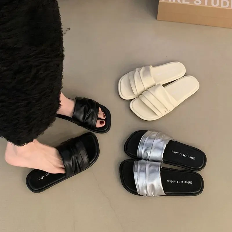 平底露趾拖鞋女2025年新款时尚百搭韩系软底沙滩一字凉拖鞋女外穿