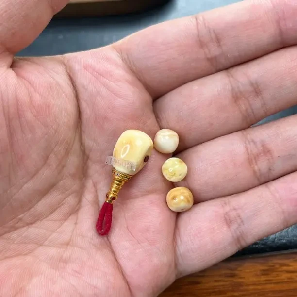 保真蜜蜡三通9.3尺寸
