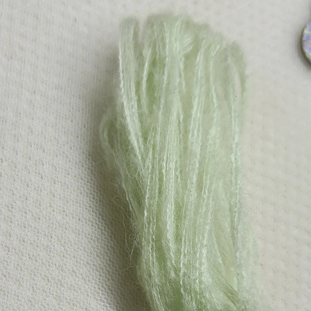 渐变长绒羽毛线手工编织围巾花束毯子毛线