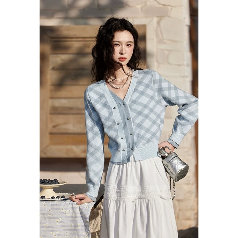 【李易行专属】谜秀蓝色格纹拼色针织开衫套头毛衣衫MXE12Z1119