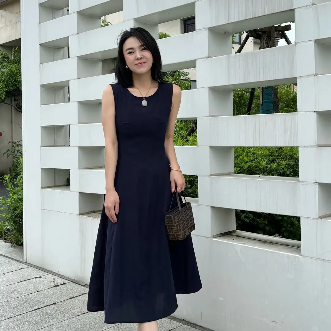 【阳阳】亚麻显瘦连衣裙无袖夏季女士法式长裙时尚深蓝色A字裙气质
