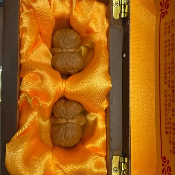 文玩核桃蘑菇云手玩收藏佳品