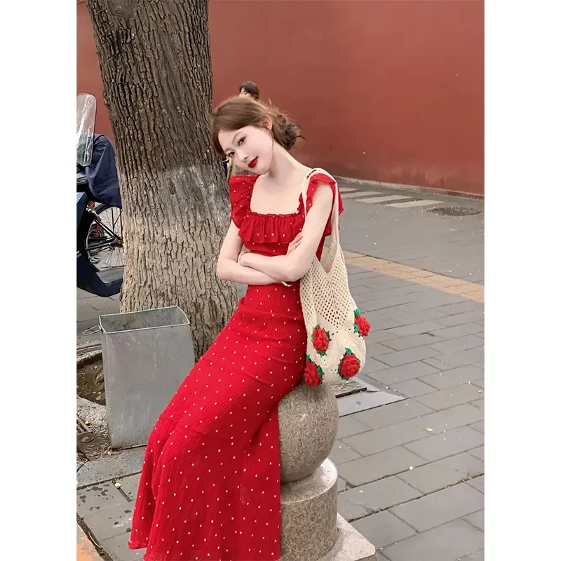 法式洋气甜美风方领连衣裙女2025夏季新款设计感波点高腰显瘦长裙