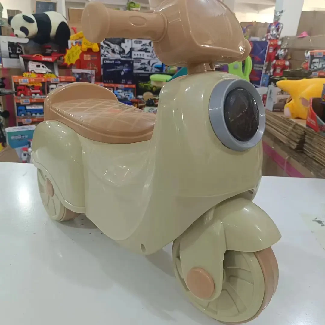 3~6岁宝宝可爱造型三轮滑行车可坐人儿童车3-6岁