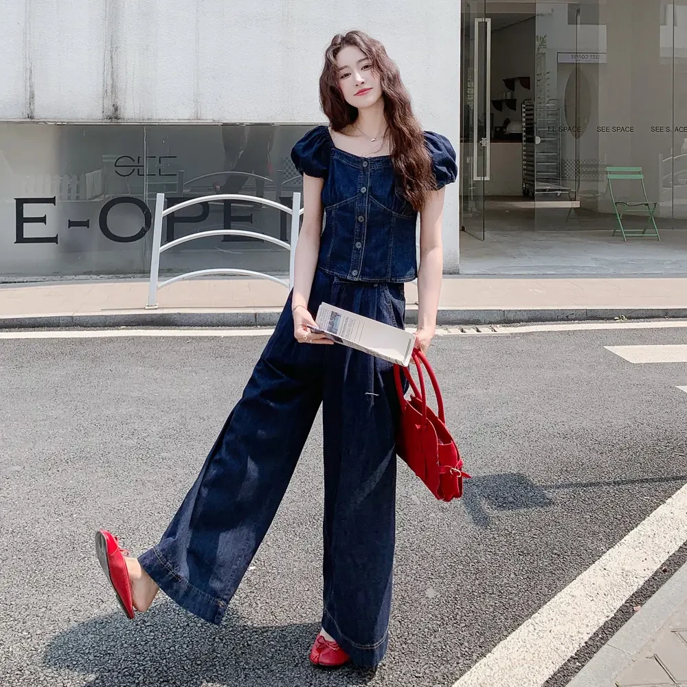 深蓝色港风复古牛仔套装女2025夏设计感短泡泡袖上衣阔腿裤两件套