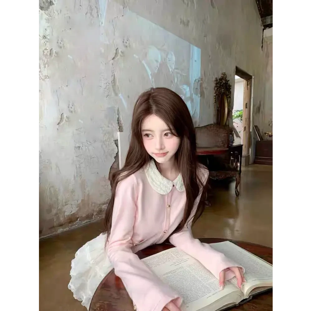 网红洋气炸街女韩系甜美少女2025早秋娃娃领针织上衣显瘦短裙套装