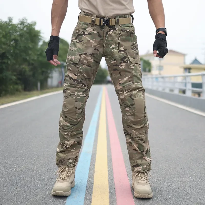 新款迷彩裤男多口袋耐磨防刮男士训练裤带护膝春秋户外宽松直筒男