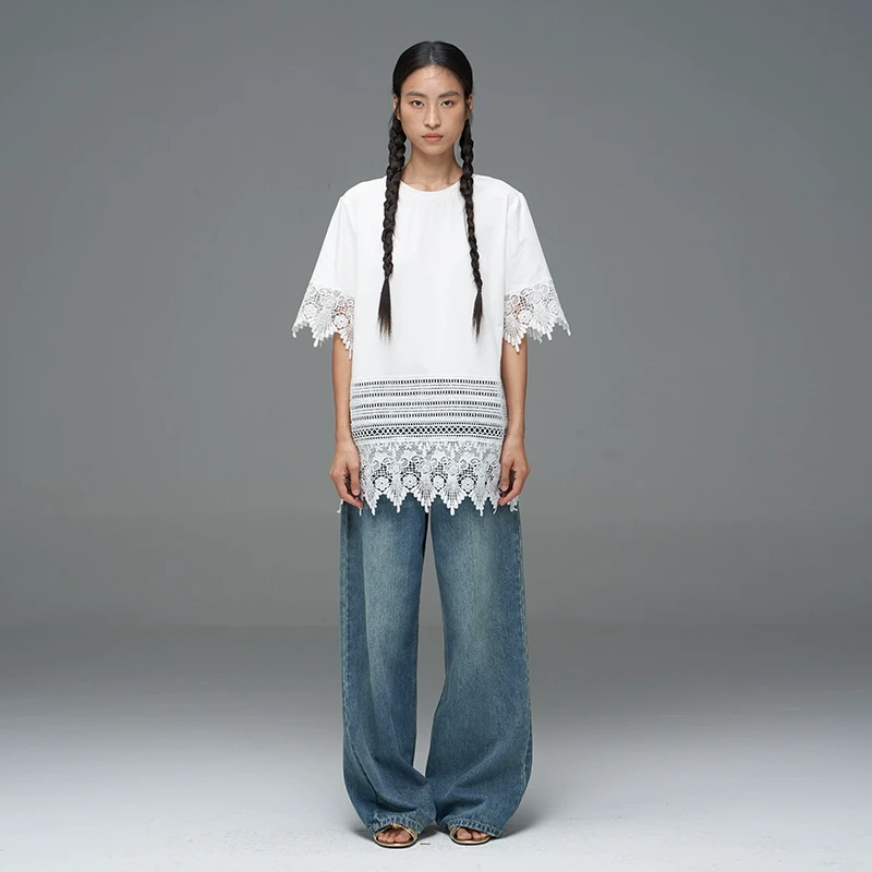 THE ENES 休闲棉布拼接扇形钩花宽松上衣女宽松T恤