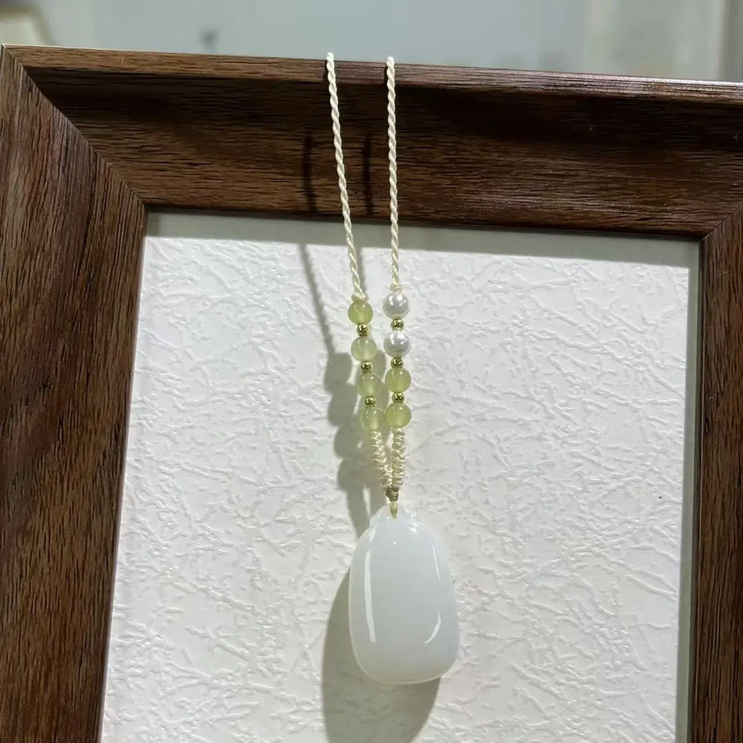 和田玉青海料白玉平安无事牌女士款美观优雅