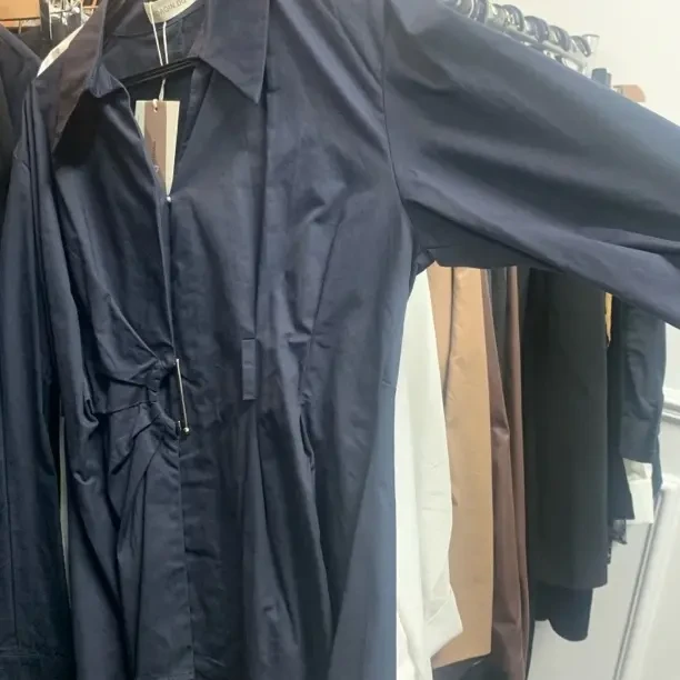 韩版法式压褶显瘦气质收腰长袖衬衫上衣25409款