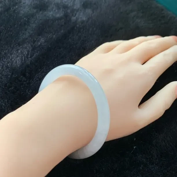 天然A货翡翠冰糯白月光54-55