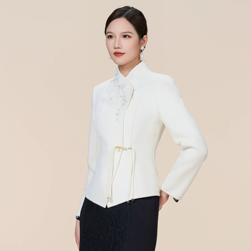 SUSSI/古色24冬季新品商场同款白色中式刺绣双面呢短款外套女装