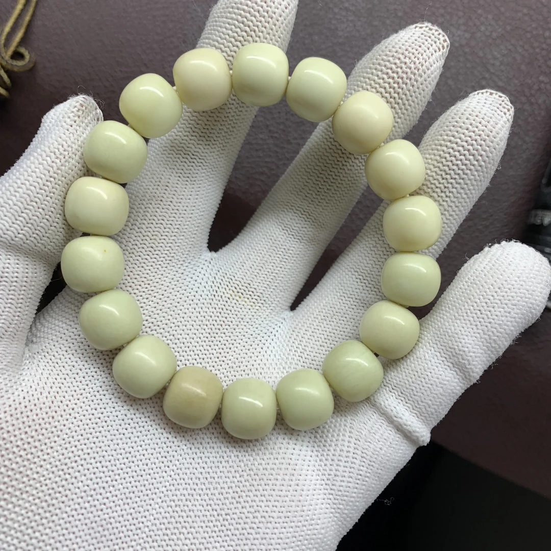 椴树林玉化浆瓷白浆手串