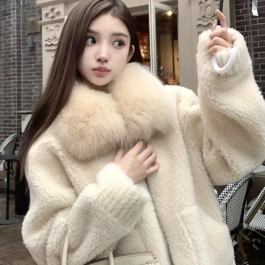 仿羊羔加厚保暖毛毛领外套女2025冬季新款宽松慵懒风皮毛一体上衣
