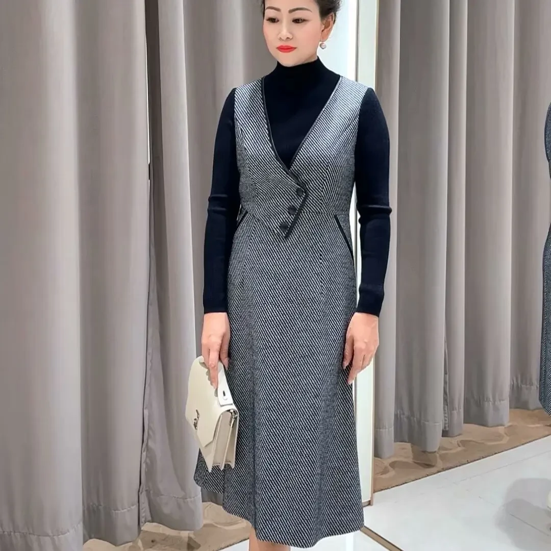 170991秋冬季优雅轻奢修身显瘦减龄A摆连衣裙