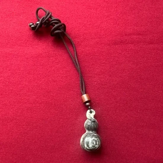 葫芦吊坠太极图案天然纹理未雕琢送礼