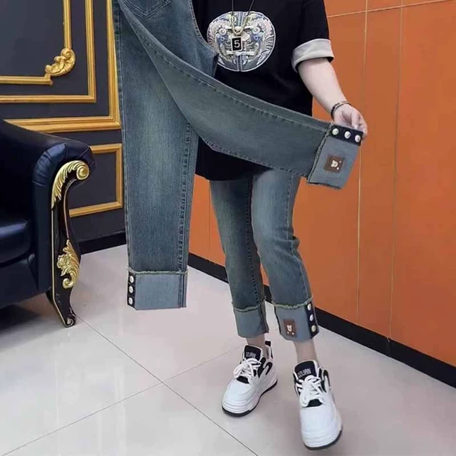 大码女装高腰显瘦窄版直筒牛仔裤春季新款洋气百搭九分烟管裤子