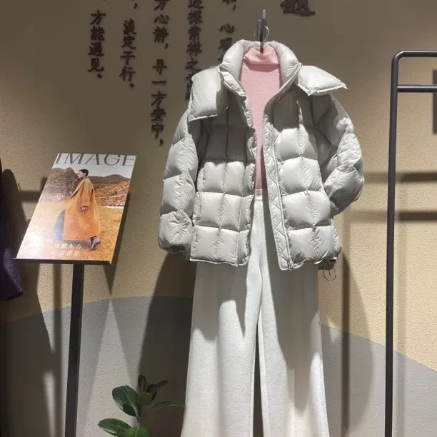 印象主题精致短款羽绒服