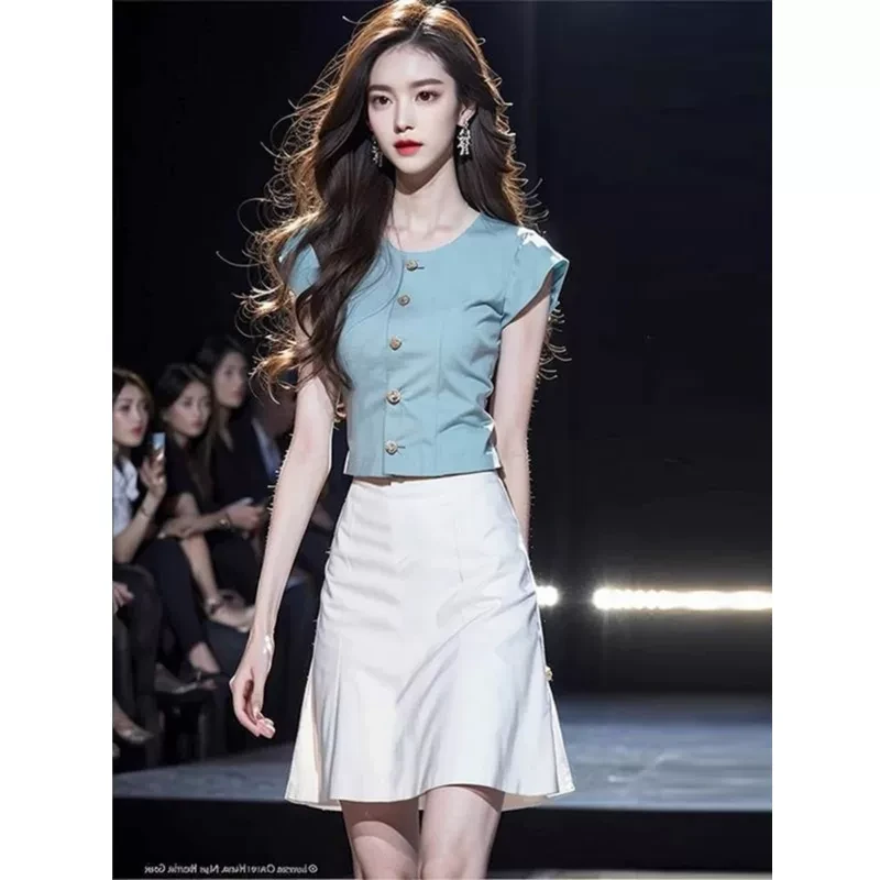 今年流行的女装套装夏季时尚洋气显瘦衬衫半身裙气质小香风两件套