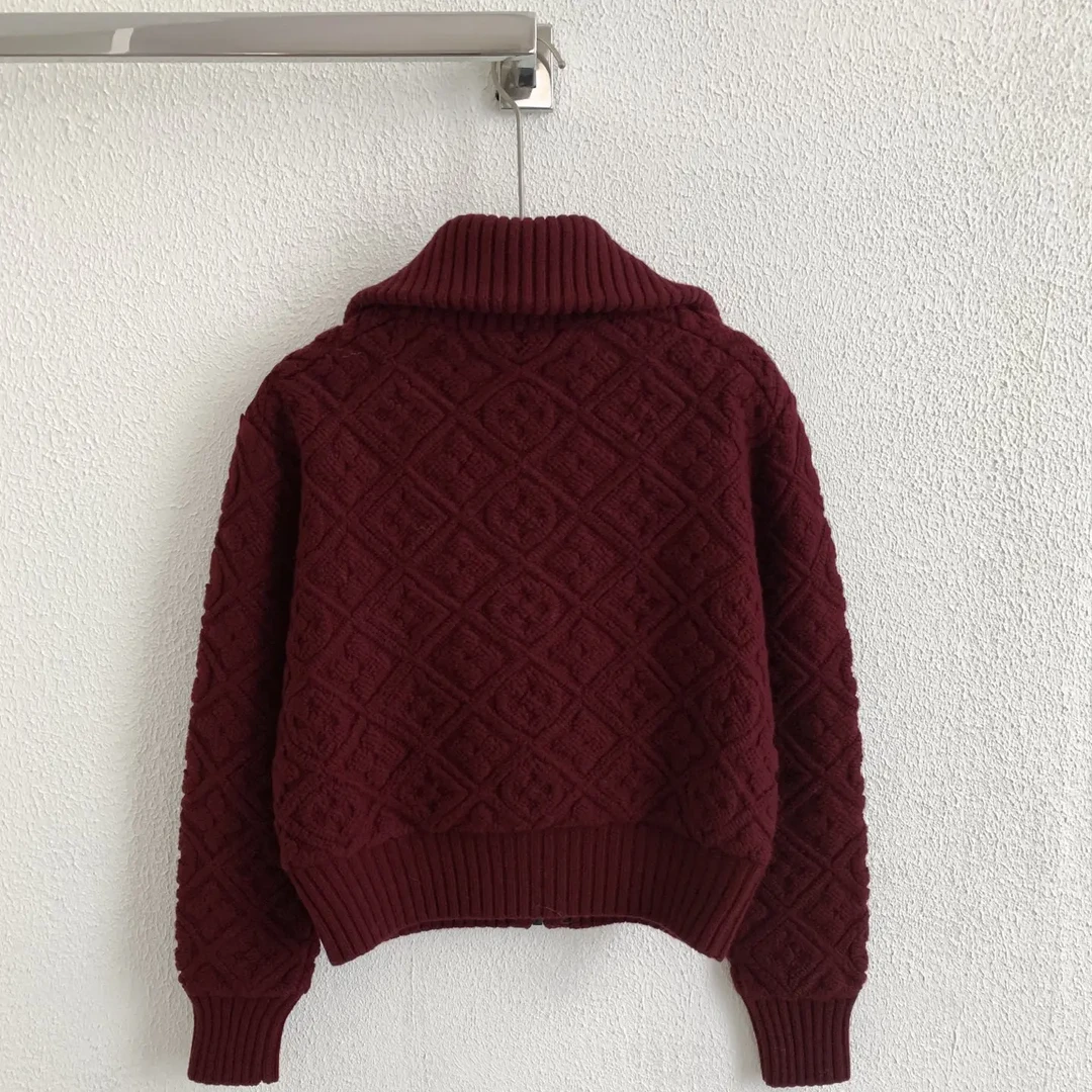 25年新款圣诞节穿搭 轻奢极简风翻领上衣