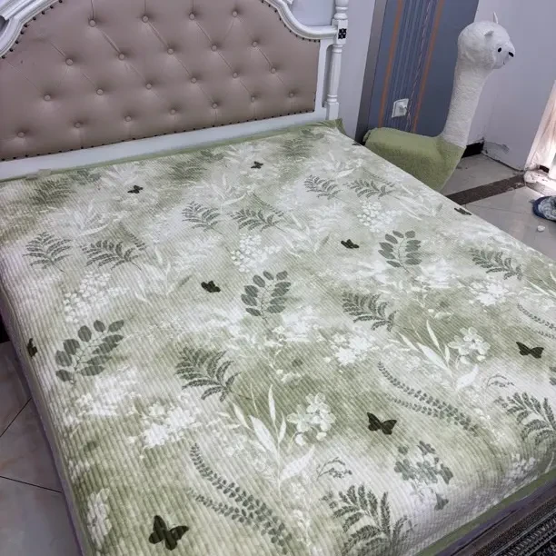 双面加棉加厚宝宝绒床盖（绿意）