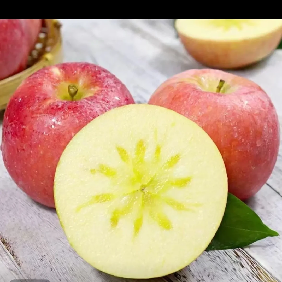 头茬早熟红富士苹果现摘当季应季脆甜多汁新鲜水果