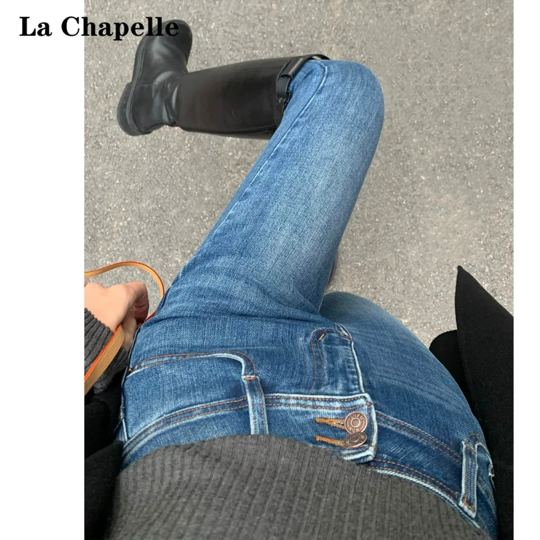 拉夏贝尔复古高腰微喇牛仔裤女2025春秋新款加绒紧身弹力铅笔裤子