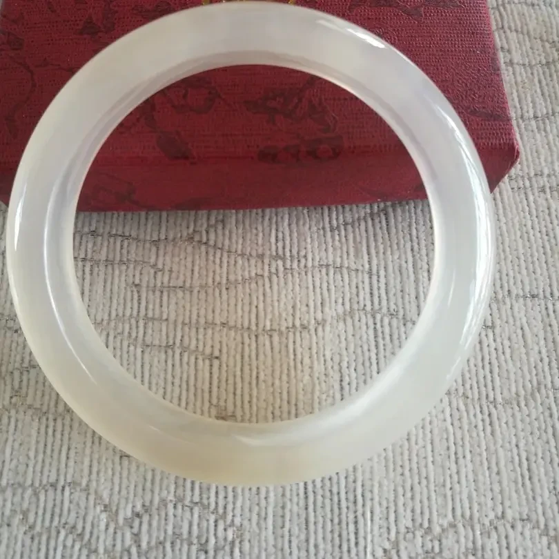 天然玛瑙玉髓手镯