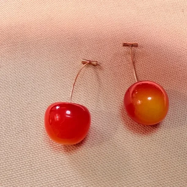 钛钢耳饰 合金红色樱桃耳饰 可爱甜美风气质复古精致长款耳坠