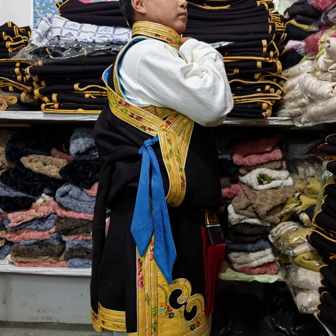 民族服饰藏式男款新款衬衫藏袍一套