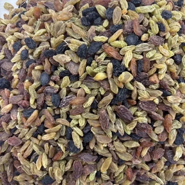 新疆特产三色无核葡萄干孕妇零食即食干净饱满皮薄肉厚