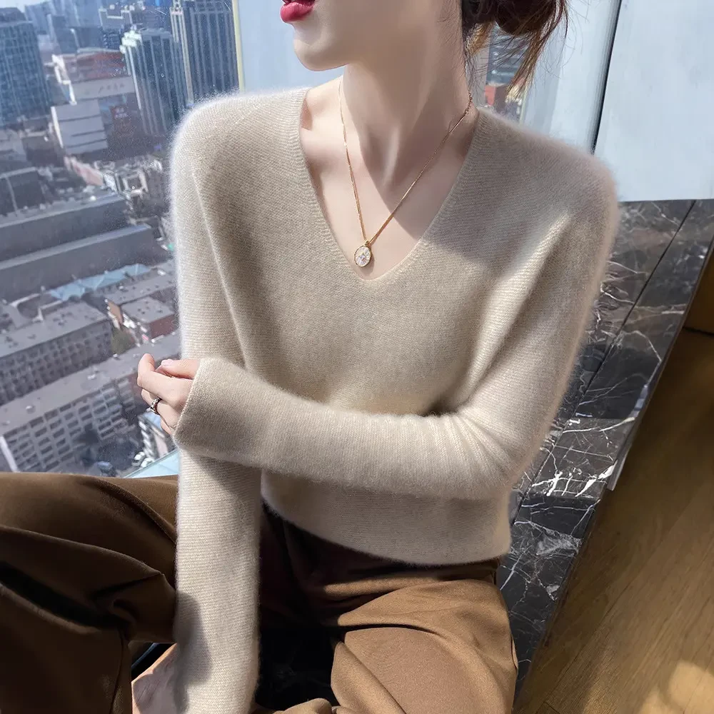 鄂尔多斯市纯100羊绒衫女无缝领秋冬季显瘦针织打底衫女百搭毛衣