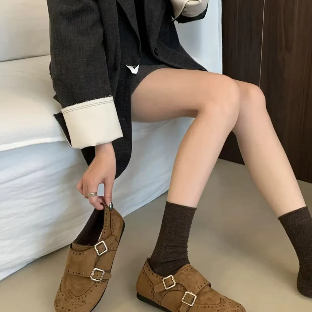 英伦风复古雕花布洛克乐福鞋女秋冬季加绒绒面深口百搭小皮鞋大码