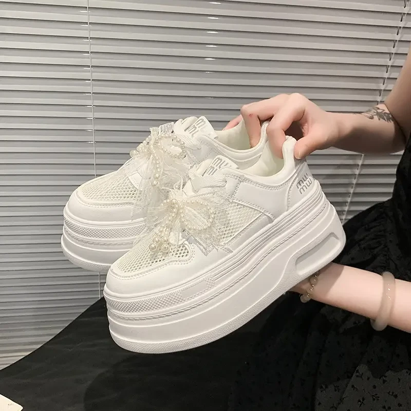 厚底珍珠增高小白鞋女2025夏季新款透气网面鞋百搭潮流休闲板鞋女