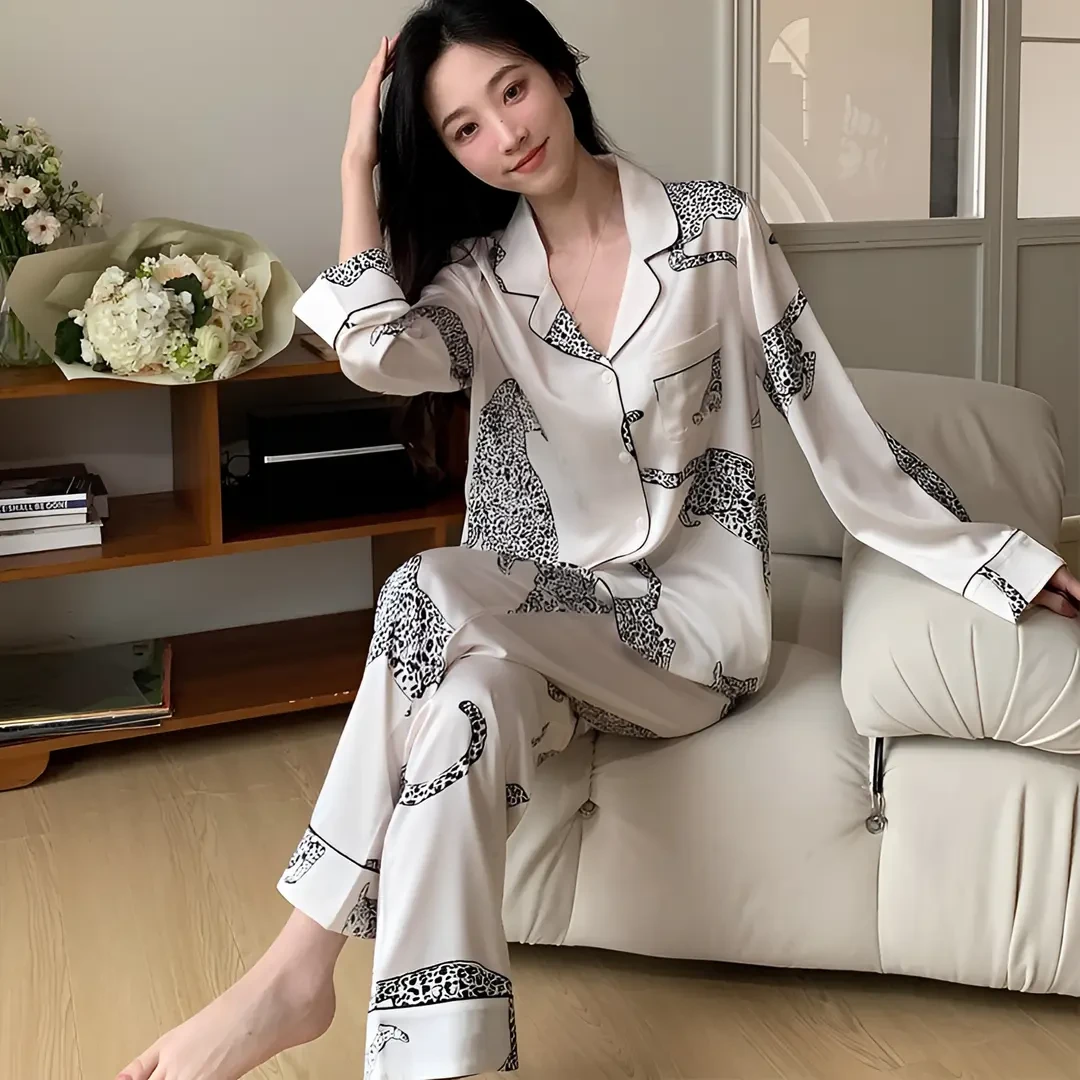 睡衣女春秋高级感仿醋酸冰丝豹子印花家居服慵懒宽松感套装可外穿