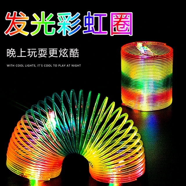 发光儿童魔力彩虹圈大号男孩女孩弹簧圈五角心爱心弹弹圈弹力玩具