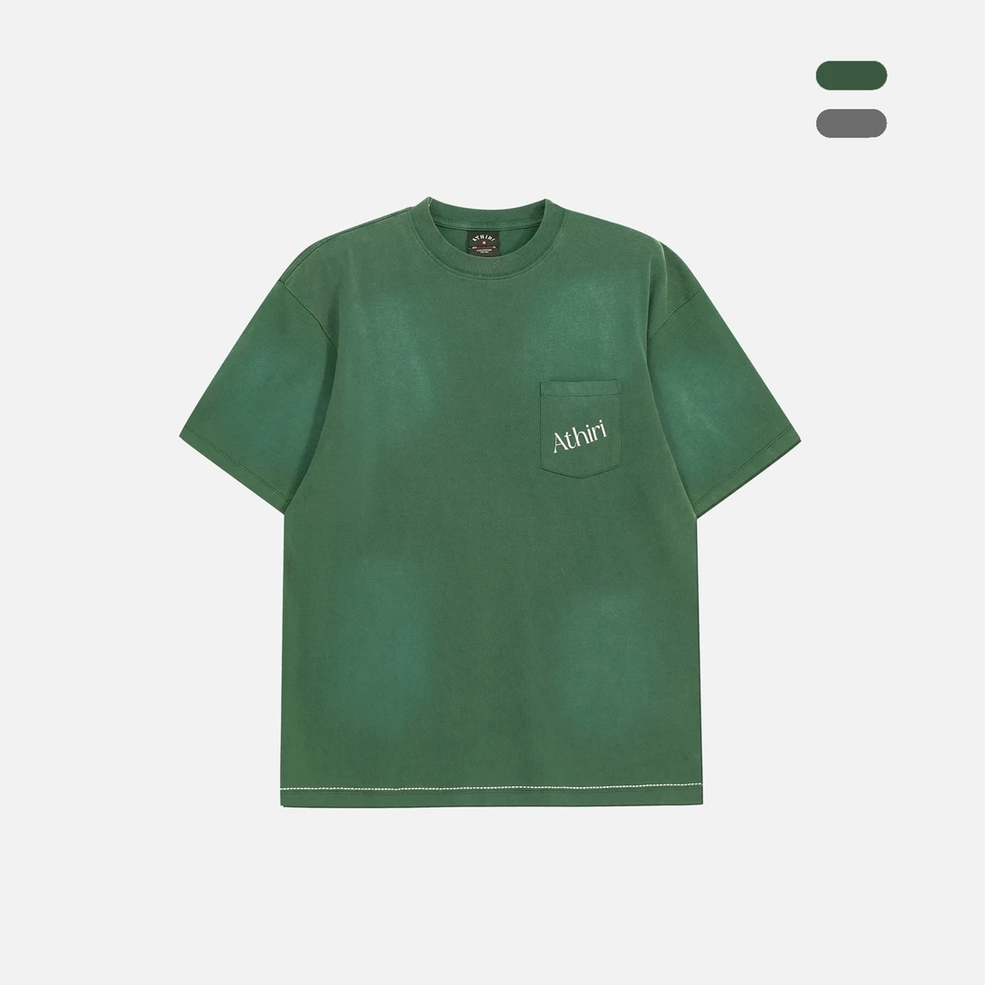 ATHIRI 平纹棉质复古水洗口袋绣花小领口单缝线短袖t恤