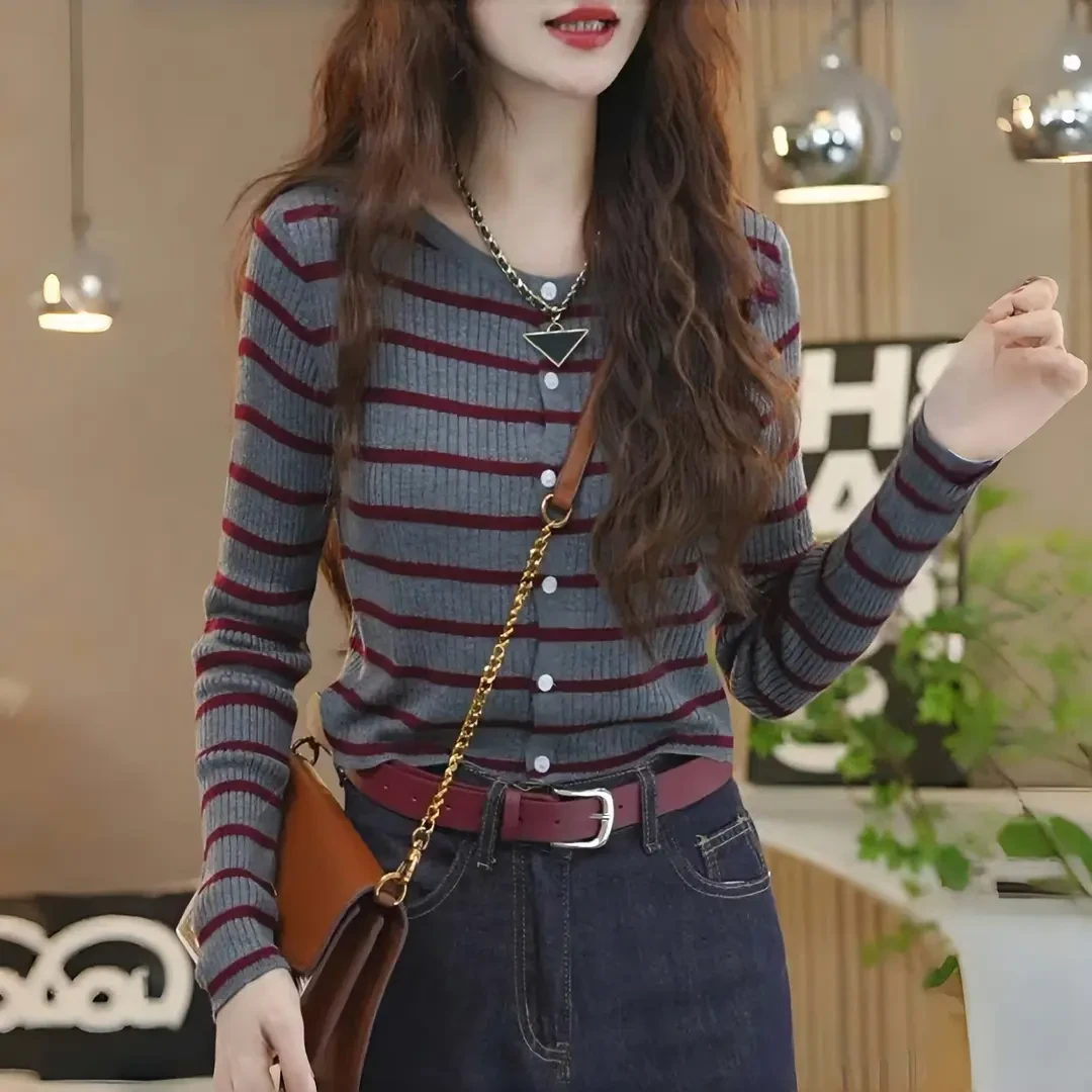 早秋季拼色条纹长袖针织开衫女2025新款时尚外搭洋气显瘦百搭上衣