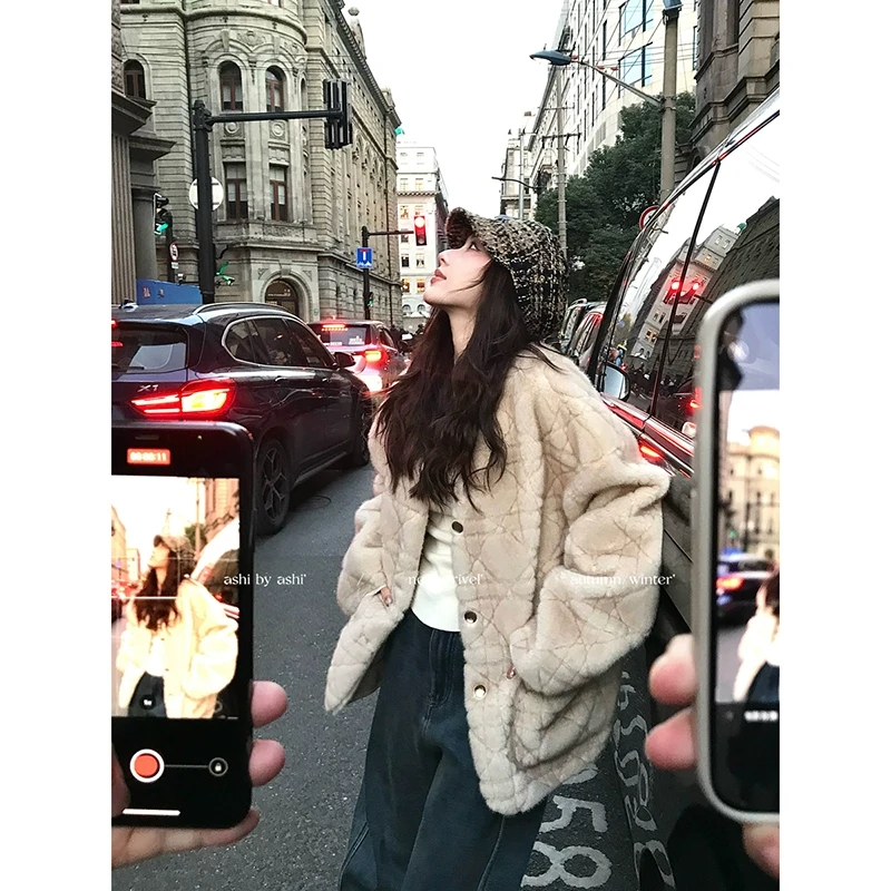 【12/23新品】沪上大小姐 小香风菱格皮毛一体外套