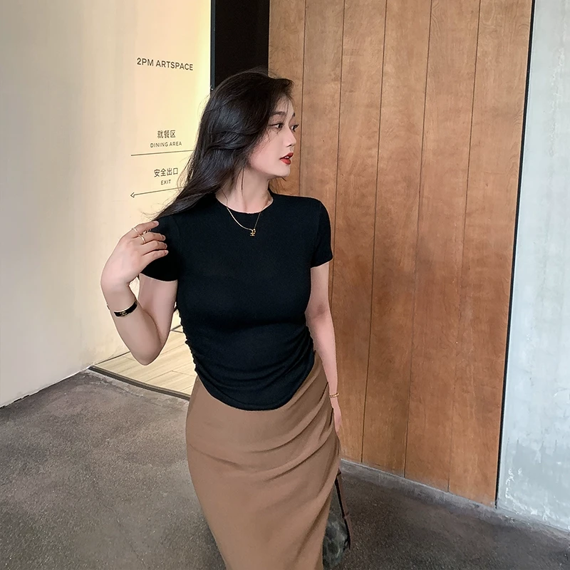 林关关 黑色复古内搭针织衫修身上衣别致毛衣60882