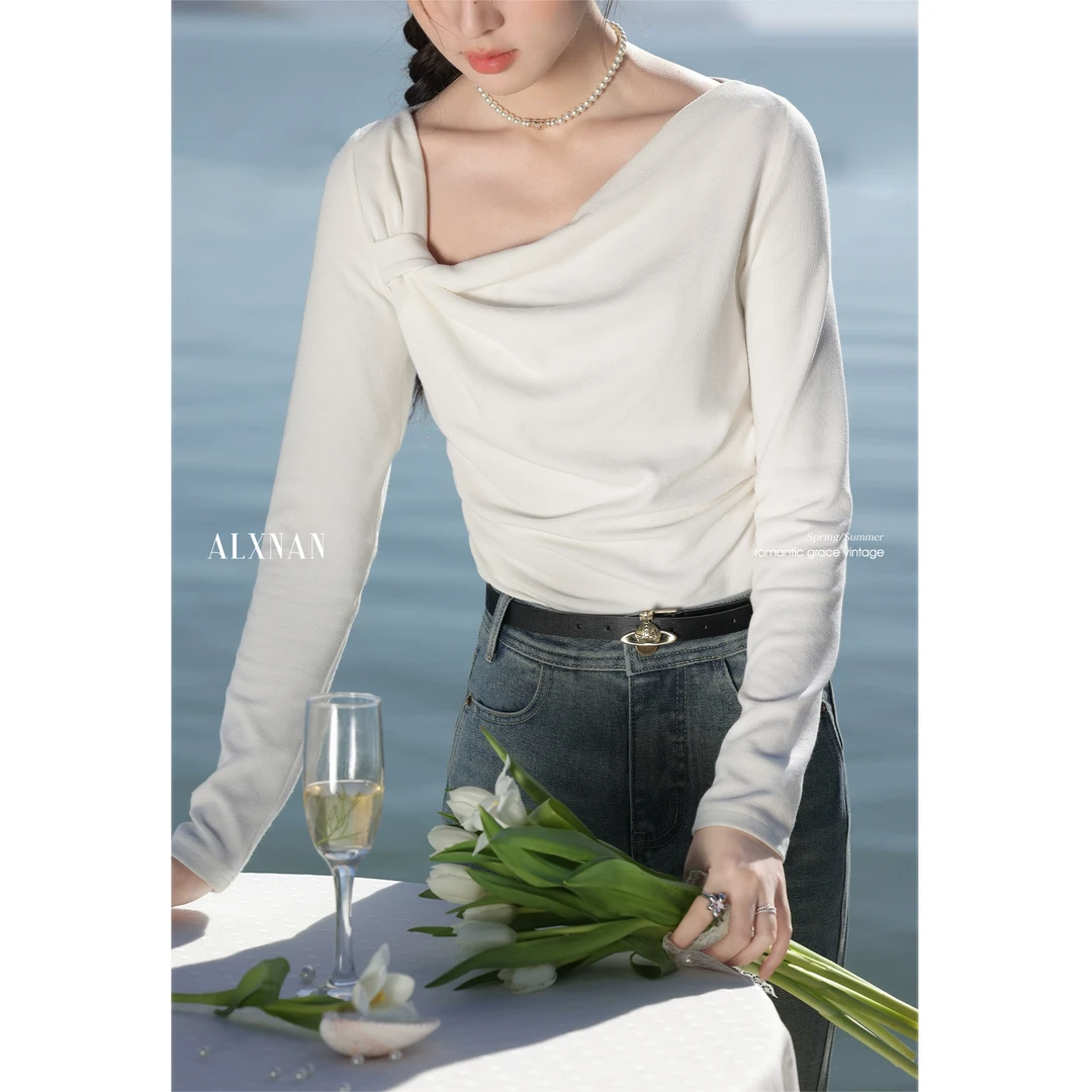 鹿向南「海盐白沙」25年春季新气质设计感t恤女打底长袖上衣L52998
