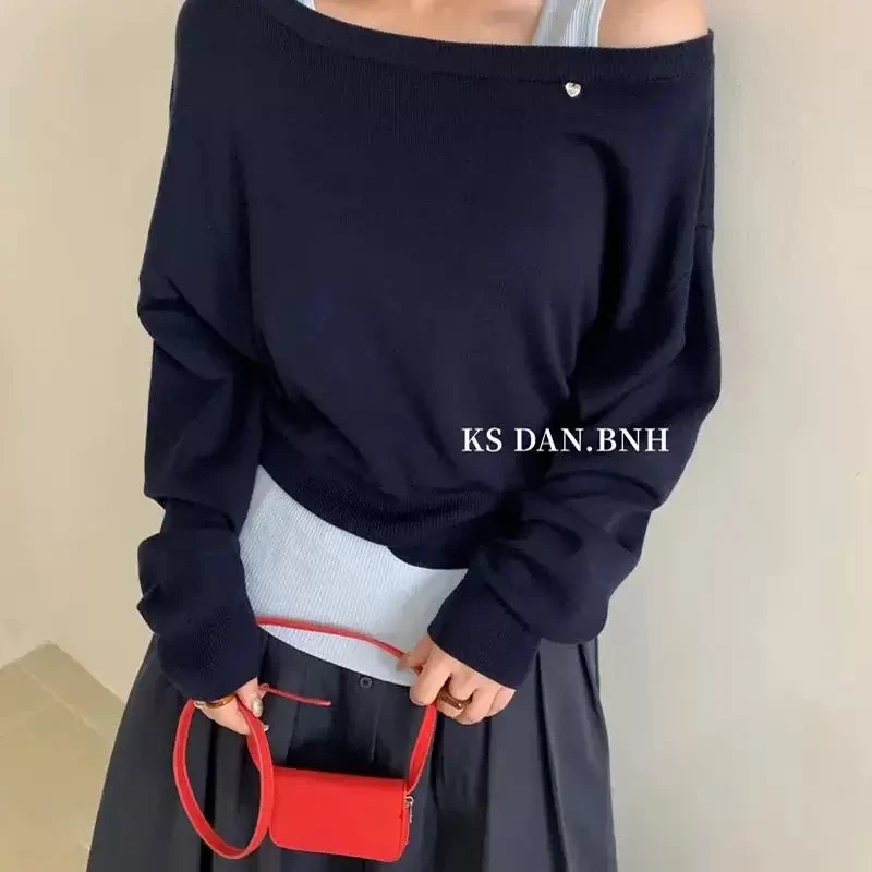 露肩一字领针织衫短款显瘦撞色设计时尚内搭上衣小众韩版设计师