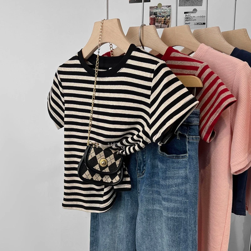 撞色复古条纹短袖t恤女2023夏季设计感美式短款修身正肩上衣