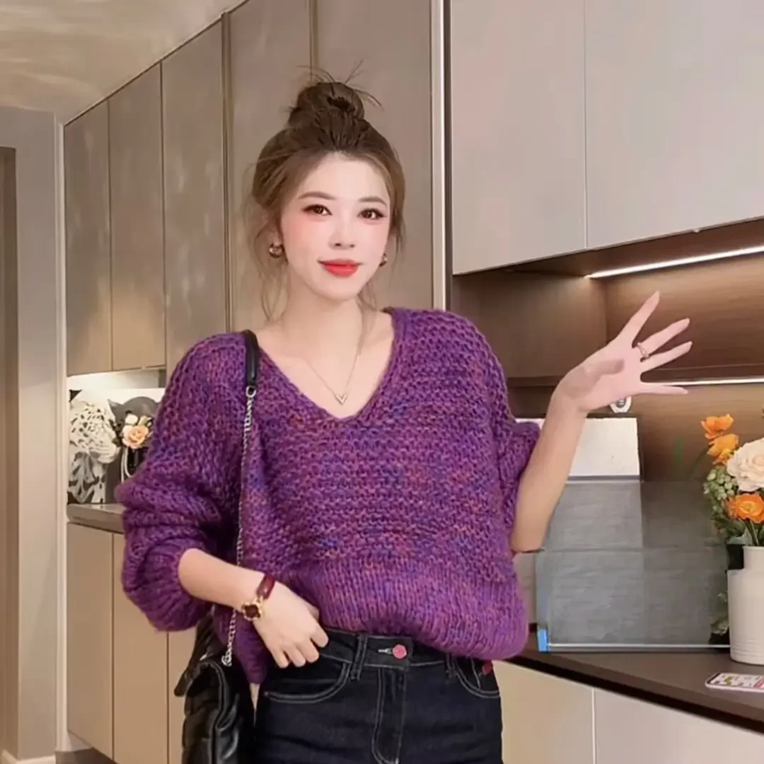 秋冬慵懒风v领洋气粗线针织镂空毛衣女2025新款时尚宽松显瘦上衣