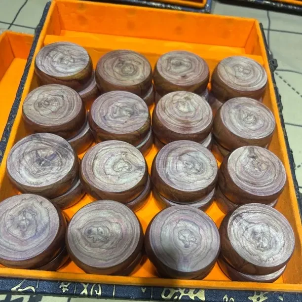 蝶纹鬼眼中国象棋高档收藏送礼佳品