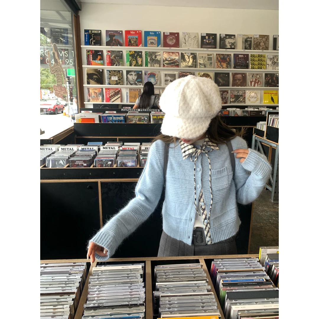 DEEMO【时髦小甜心】可拆卸撞色领糯叽叽百搭千金感针织小衫 WZ2921