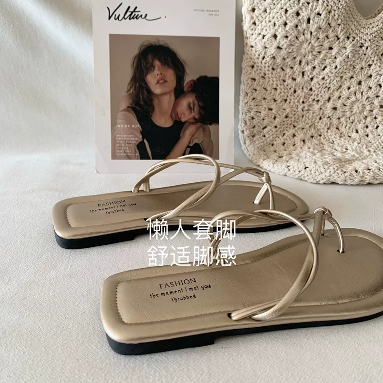 “奢金香风”法式晚晚温柔凉鞋仙女2025夏季新款精致平底罗马拖鞋