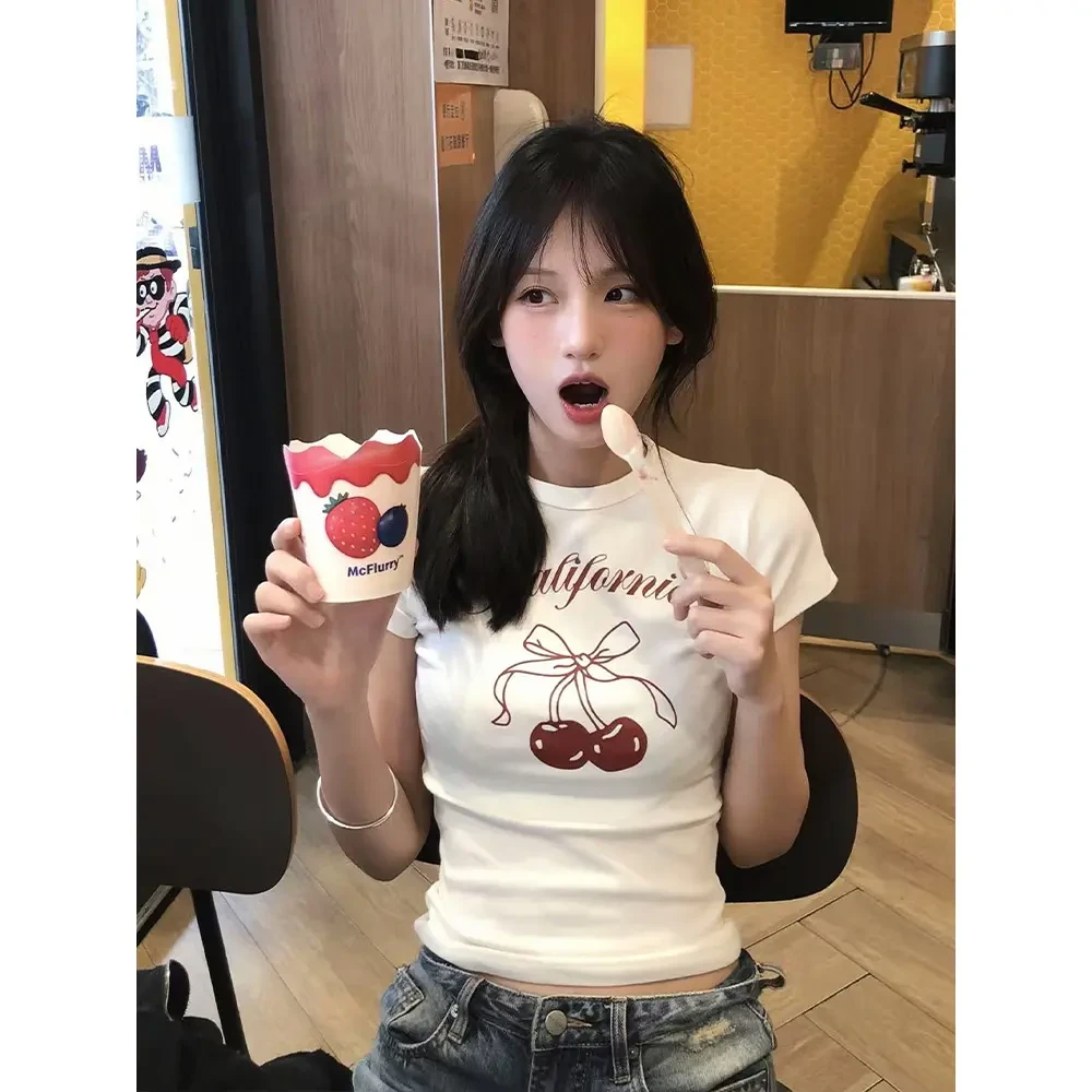 2025夏季美式复古植物印花显瘦正肩修身短袖女T恤圆领小众女上衣