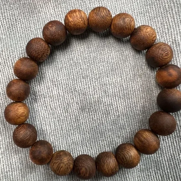 沉香沉香A002圆珠1.0单圈沉浮老料手串多样性发一10克