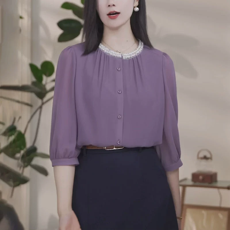 紫色圆领半袖衬衫女夏季2025宽松型显瘦洋气减龄重工钉珠气质上衣